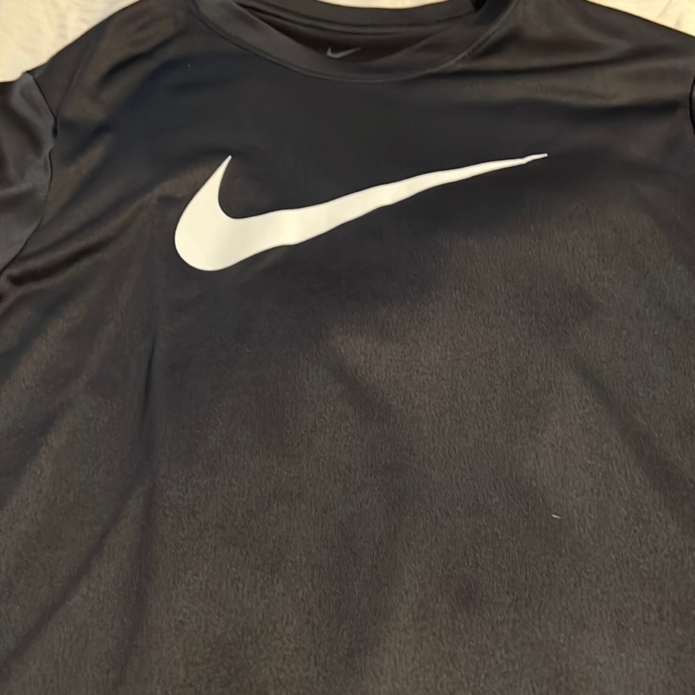 Nike kids tee